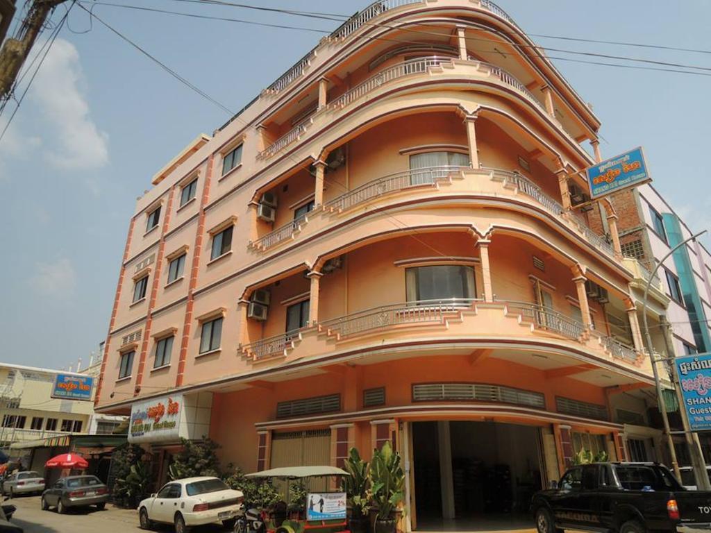 Shang Hai Guesthouse Battambang Exteriör bild