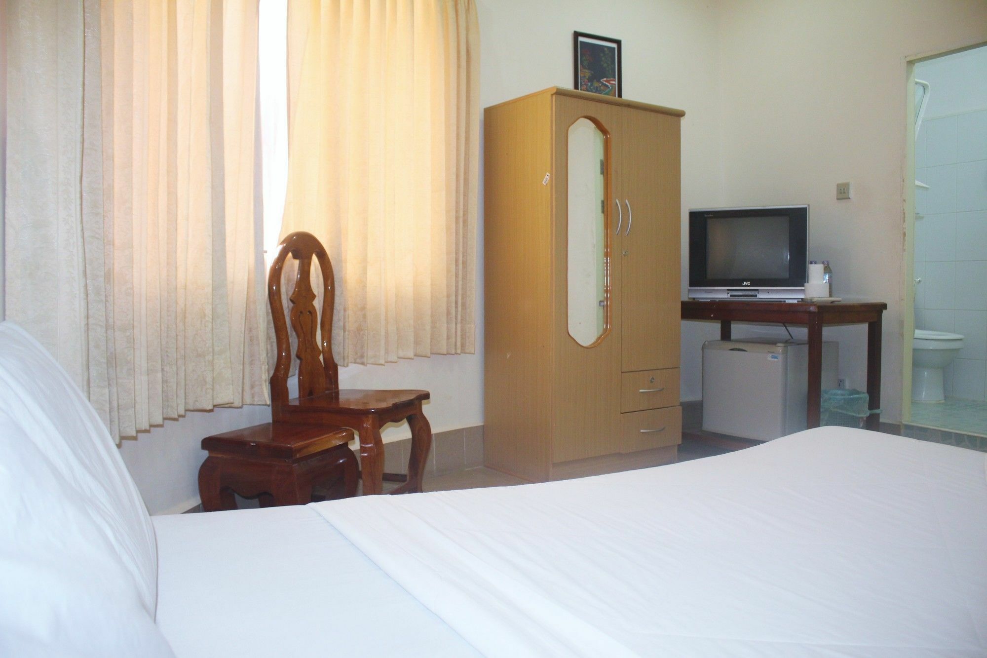 Shang Hai Guesthouse Battambang Exteriör bild
